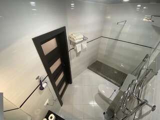 Апартаменты Studio with separate bed room Трускавец Апартаменты-10