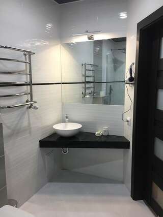 Апартаменты Studio with separate bed room Трускавец Апартаменты-16